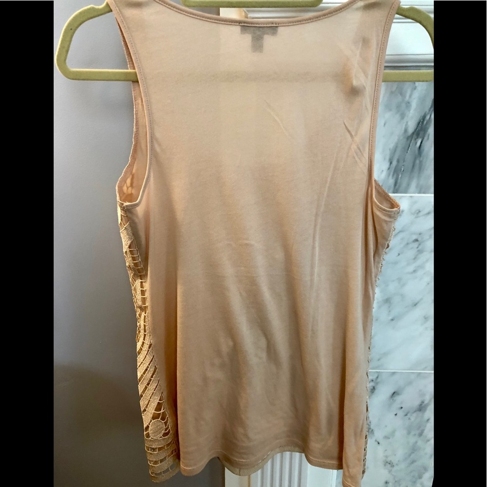 🌟EXPRESS LACE TOP🌟 - Picture 3 of 5